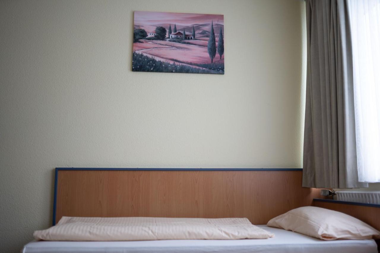 Radlstadl - Brauhaus Und Hotel Kaarst Zewnętrze zdjęcie